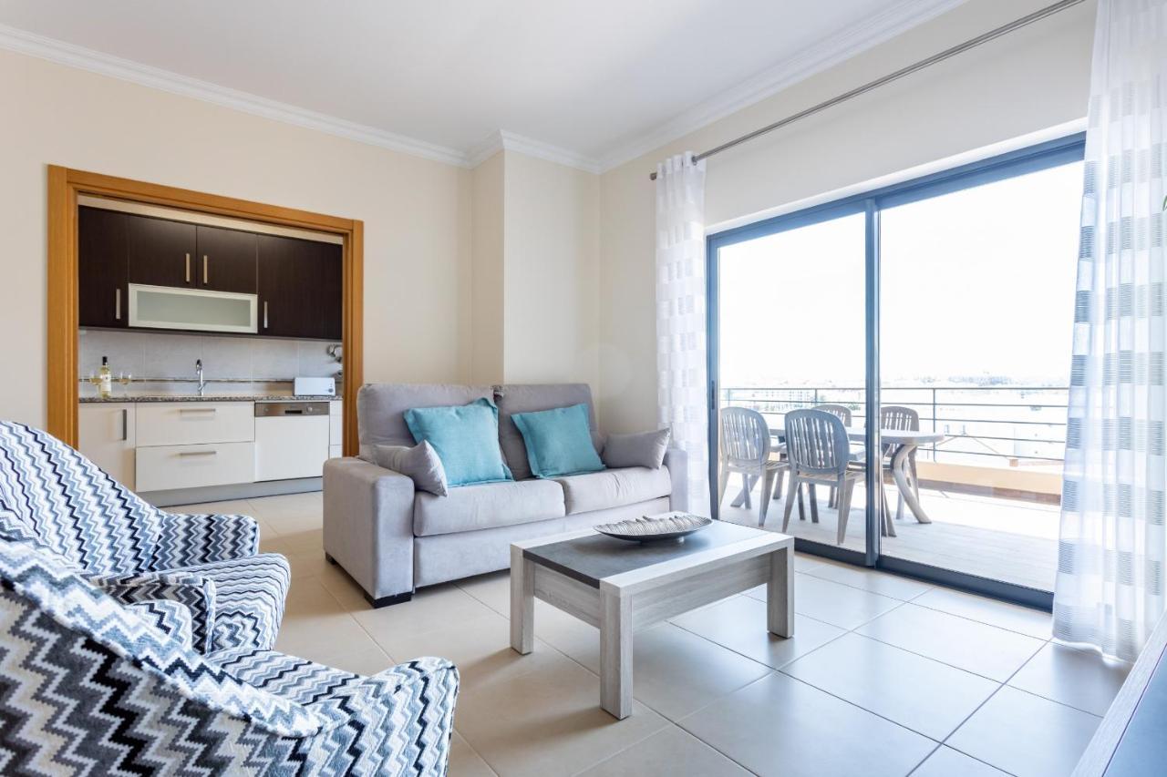 Horizon Apartment By Seewest Lagos Luaran gambar